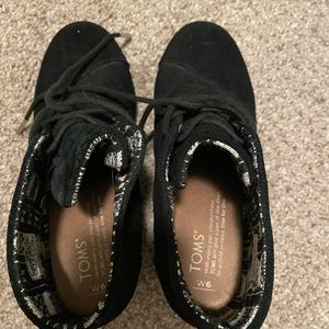 TOMS black bootie